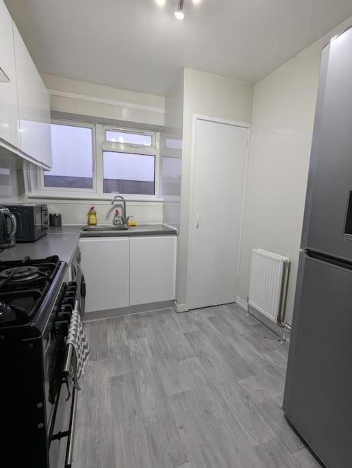 3 Bedroom Apartment Sleeps 8 Edinburg Exteriör bild